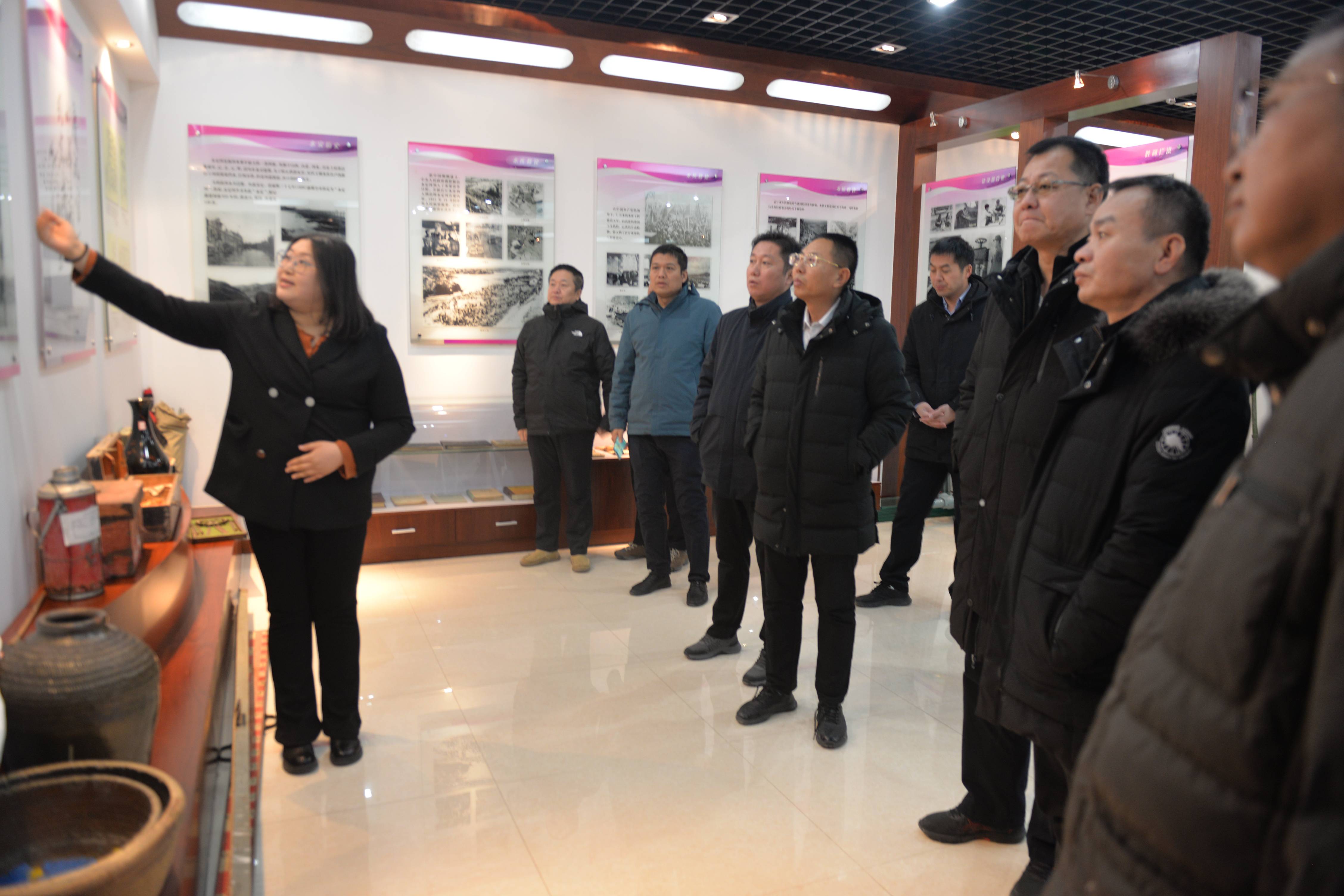 公司2023年黨支部書記、中層領(lǐng)導(dǎo)干部培訓(xùn)班(第一期)結(jié)業(yè) 公司2023年黨支部書記、中層領(lǐng)導(dǎo)干部培訓(xùn)班(第一期)結(jié)業(yè)