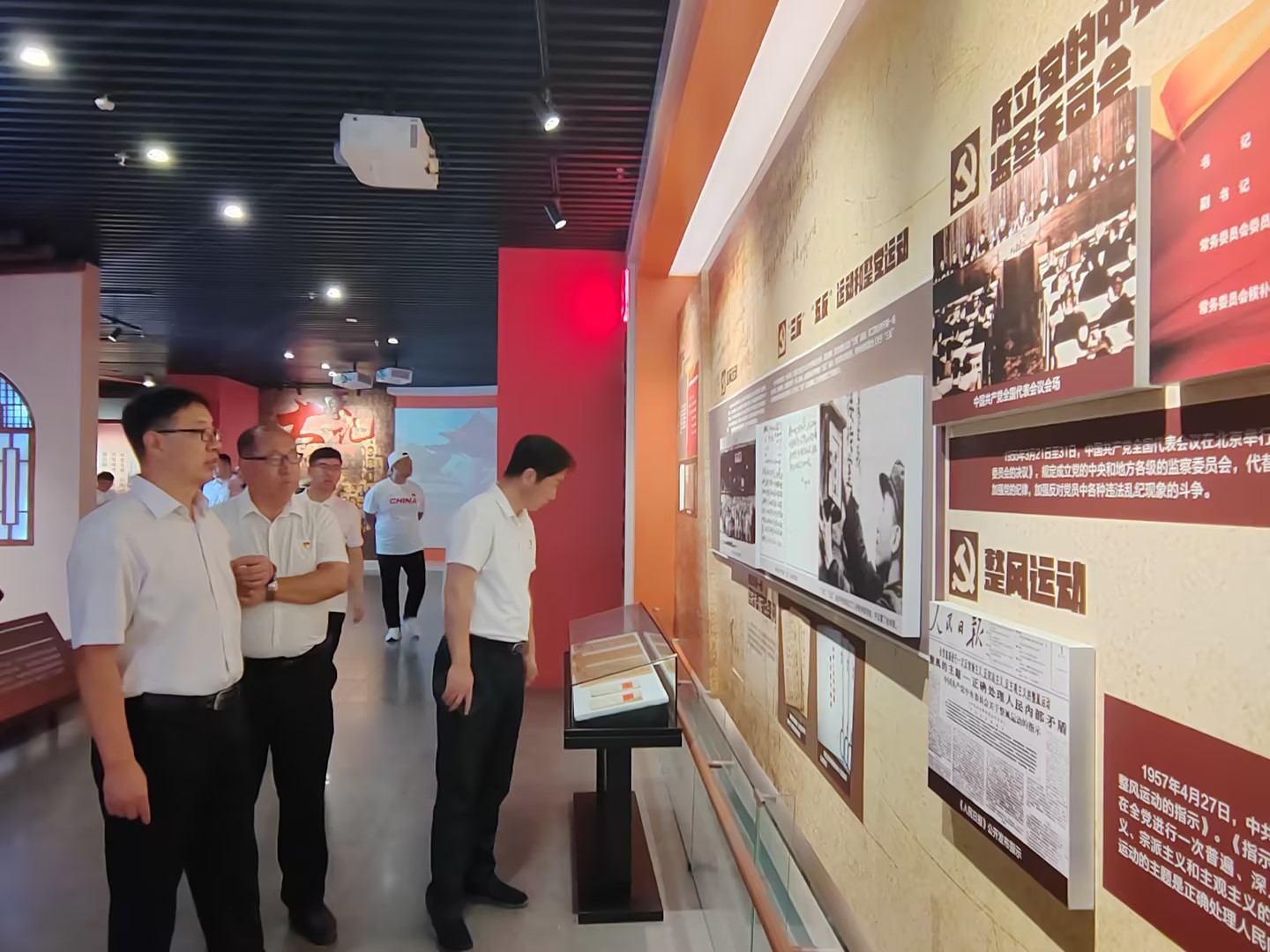 廊坊分公司 | 廊坊地區(qū)聯(lián)合黨支部組織參觀廊坊反腐倡廉教育基地 廊坊分公司 | 廊坊地區(qū)聯(lián)合黨支部組織參觀廊坊反腐倡廉教育基地