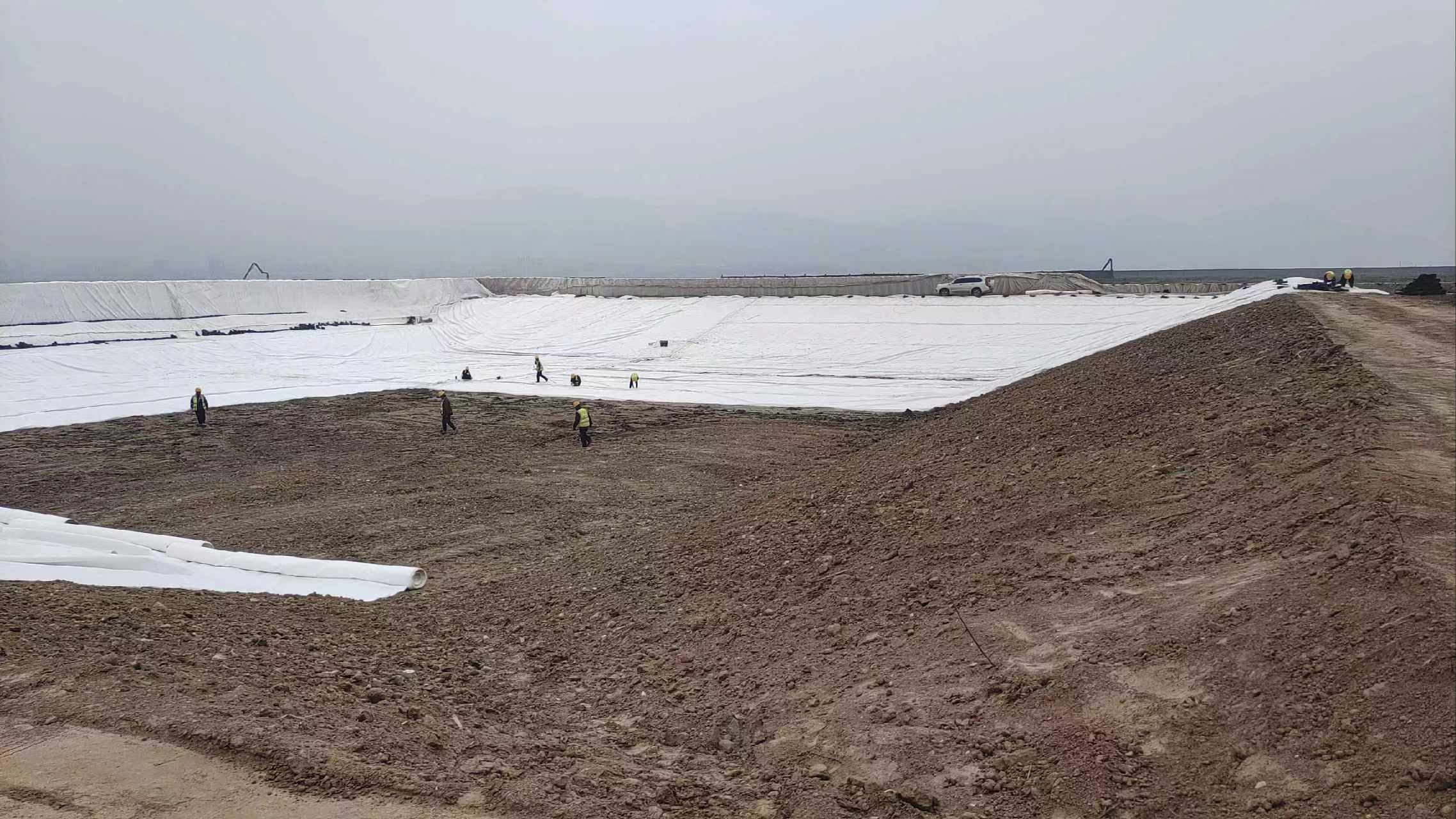 圖說攻堅(jiān) | 官?gòu)d水庫(kù)清淤試點(diǎn)工程假期不停工