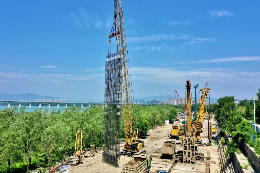 圖說攻堅 | 永定河盧三段、盧梁段綜合提升工程超額完成上周計劃任務(wù)