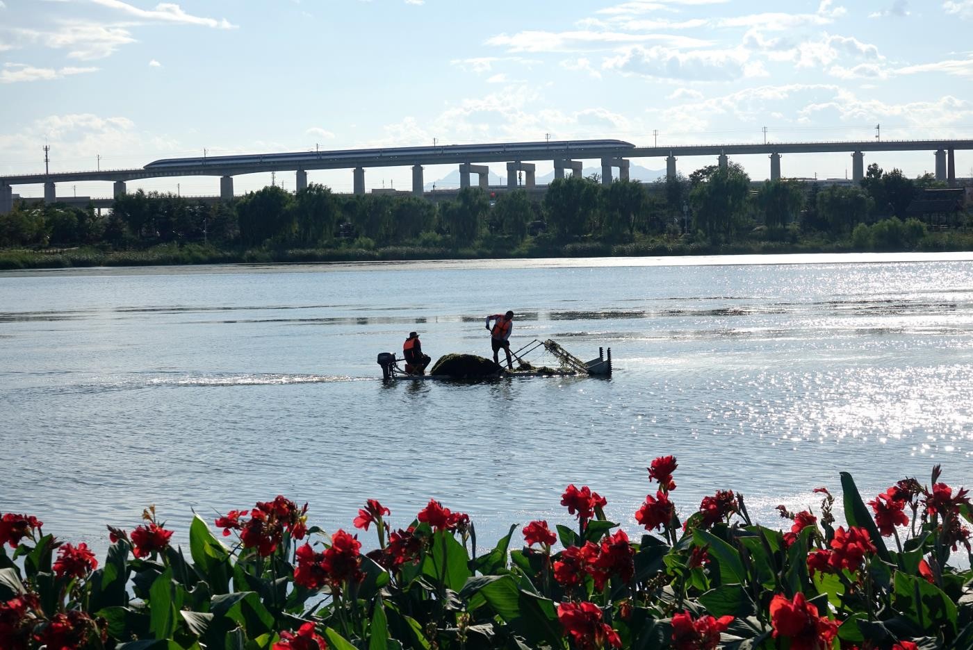 清潔盧溝保藍天