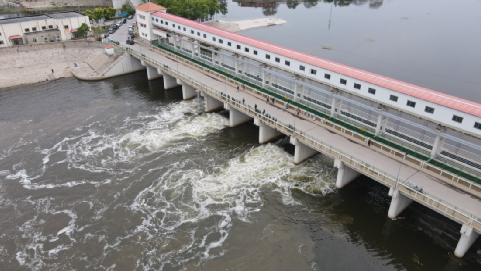 全線通水123天 永定河冰雪一線景象再現(xiàn) 全線通水123天 永定河冰雪一線景象再現(xiàn)
